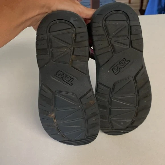 TEVA Kids Hurricane Xlt 2 Sandal Vista Blue Indigo Size 2 EUC - Picture 7 of 8